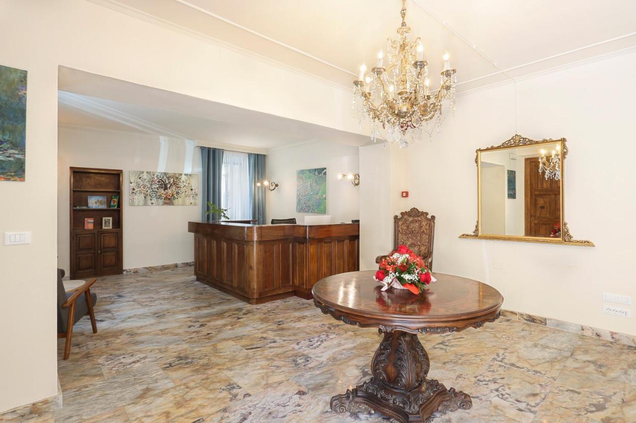 Hotel La